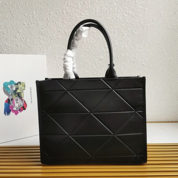 Réplique sac Prada Symbole moyen modèle avec surpiqûres en noir – Image 6