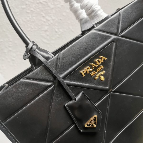 Réplique sac Prada Symbole moyen modèle avec surpiqûres en noir – Image 5