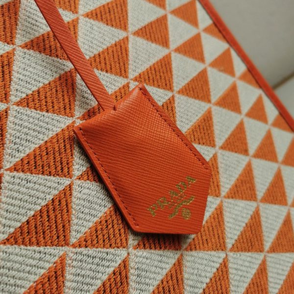 Imitation grand sac Prada Symbole en tissu jacquard orange/blanc – Image 9