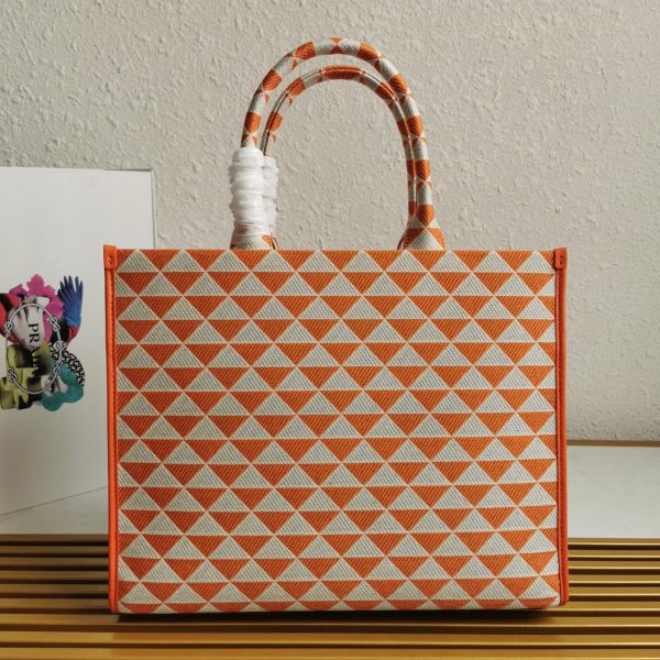 Imitation grand sac Prada Symbole en tissu jacquard orange/blanc – Image 2