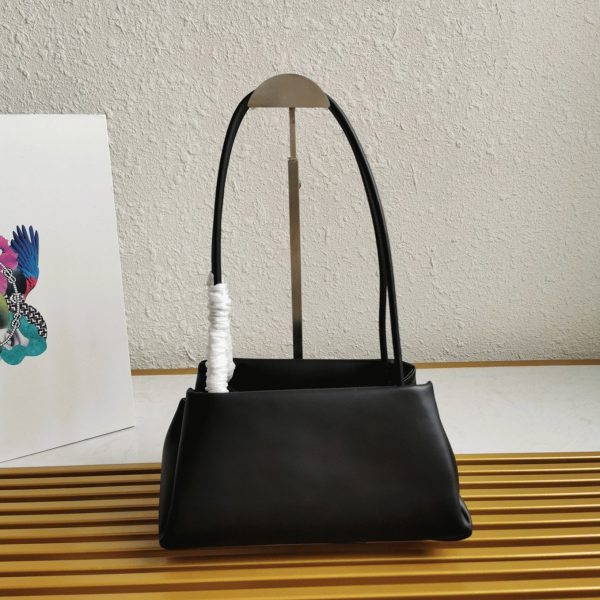 Réplique sac bandoulière Prada Supernova petit modèle en noir – Image 6