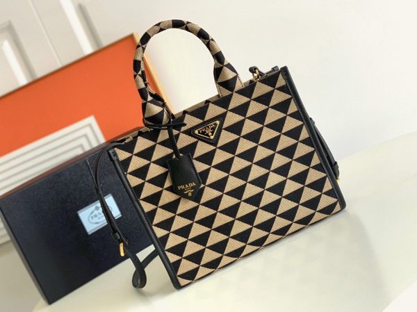 Réplique petit sac Prada Symbole en tissu jacquard noir/beige – Image 7