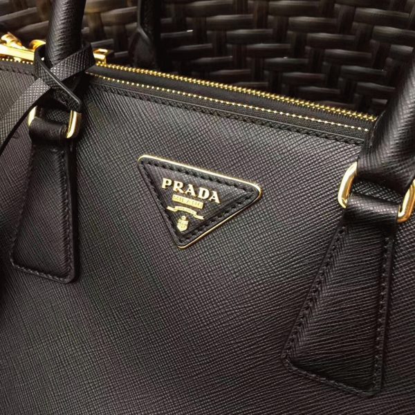 Réplique du sac Prada Galleria moyen format en noir – Image 8