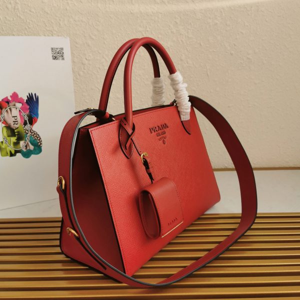 Réplique sac Prada Monochrome moyen modèle en rouge – Image 6