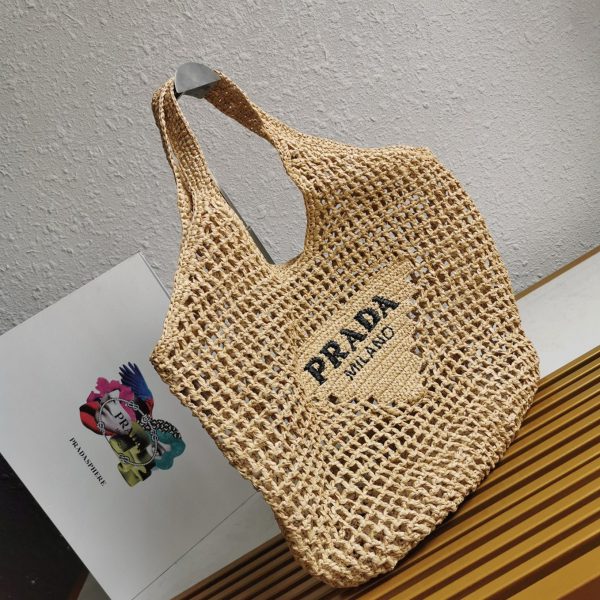Contrefaçon grand cabas Prada en raphia tressé beige – Image 4
