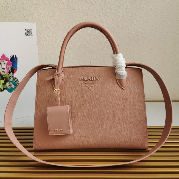 Meilleure réplique sac Prada Monochrome moyen modèle en nude – Image 10