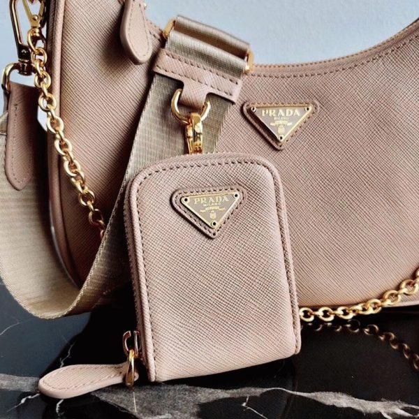 Réplique sac bandoulière Prada Re-Edition en beige – Image 7