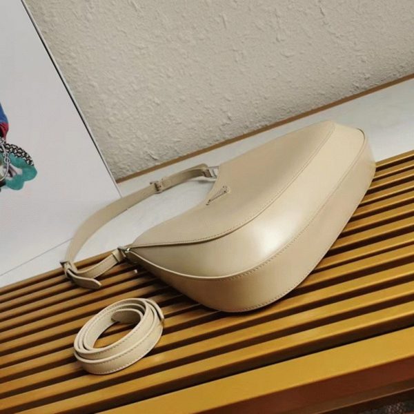Réplique sac Prada Cleo petit modèle en beige – Image 2