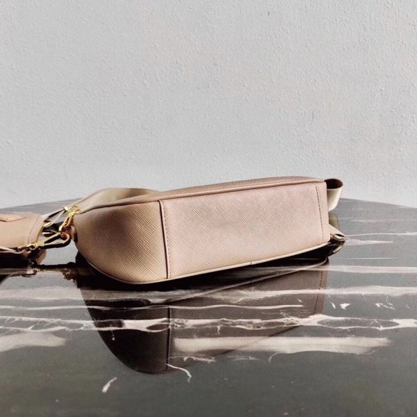 Réplique sac bandoulière Prada Re-Edition en beige – Image 3