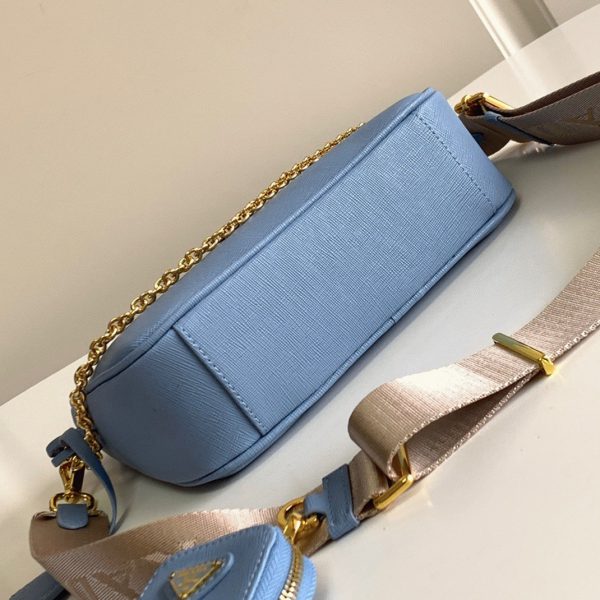 Faux sac bandoulière Prada Re-Edition en bleu – Image 10