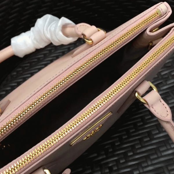 Fausse version du sac Prada Galleria moyen format en rose – Image 5
