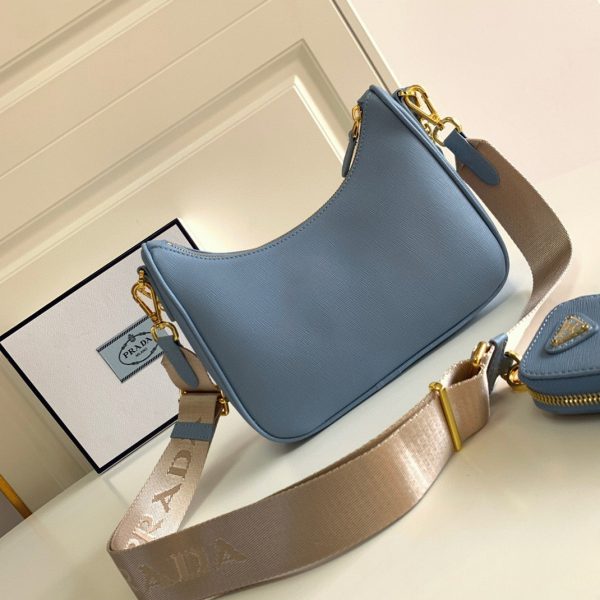 Faux sac bandoulière Prada Re-Edition en bleu – Image 9