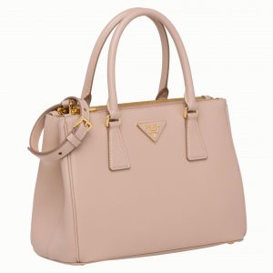 Fausse version du sac Prada Galleria moyen format en rose