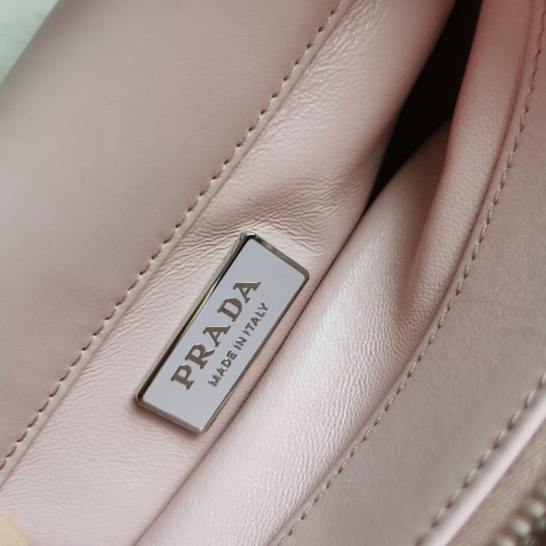 Faux sac bandoulière Prada Supernova petit modèle en rose – Image 6