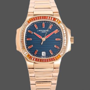 Patek Philippe Nautilus Femme Or Rose Cadran Bleu 7118 35.2mm