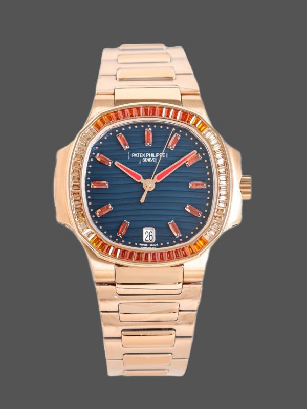 Patek Philippe Nautilus Femme Or Rose Cadran Bleu 7118 35.2mm