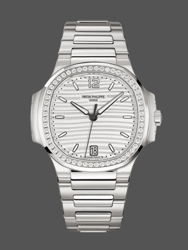 Patek Philippe Nautilus Automatique Cadran Blanc Sertie de Diamants 7118 1200A 010