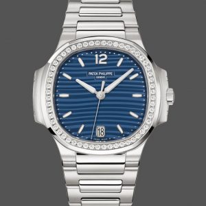 Patek Philippe Nautilus Femme Acier Inoxydable Cadran Bleu 7118 1200A 001 35mm