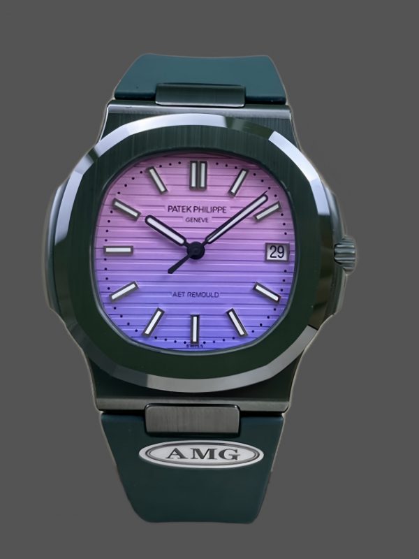 Patek Philippe Nautilus Bracelet Vert Cadran Violet 5711 Montre 40MM