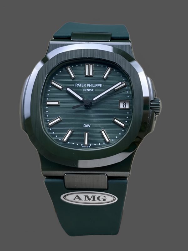 Patek Philippe Nautilus Bracelet Vert Cadran Vert 5711 Montre 40MM