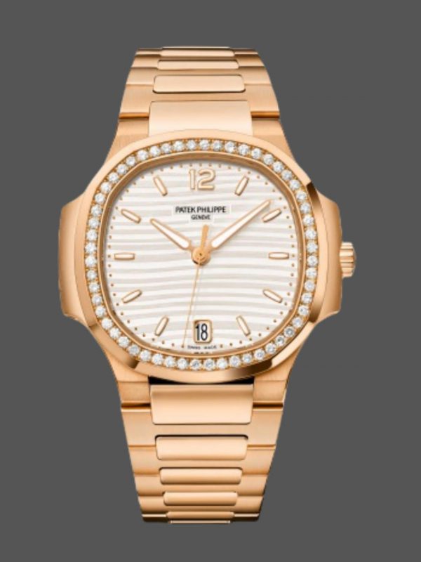 Réplique Patek Philippe Nautilus 7118 1200R 001 Montre Homme 40mm