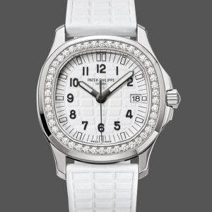 Réplique Patek Philippe Aquanaut Blanche 5067A 024 Montre Femme 36mm