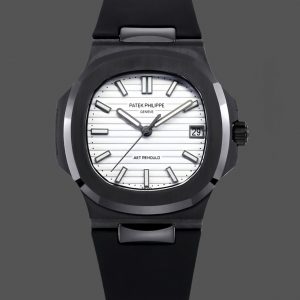 Patek Philippe Nautilus Boîtier Titane Cadran Blanc 5711 Montre 40MM