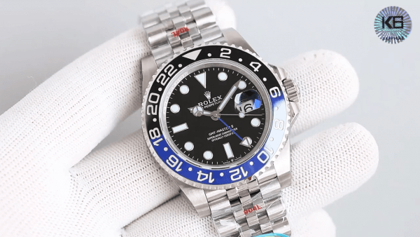 Rolex GMT-Master II 126710BLNR Cadran Noir Lunette Batman 40MM Montre Réplique Homme – Image 7