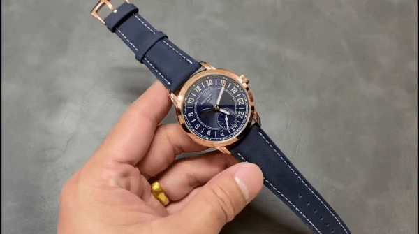 Patek Philippe Complications Or rose Cadran bleu 5224R 001 Réplique 42mm – Image 2