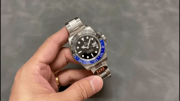 Rolex GMT-Master II Batman 116710BLNR Cadran Noir 40mm Montre Réplique Homme – Image 9