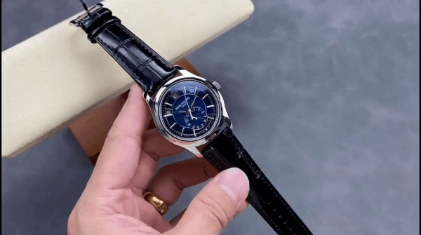 Réplique Patek Philippe Complications Calendrier Annuel Or Blanc 5205G 013 Montre Homme 40mm – Image 2