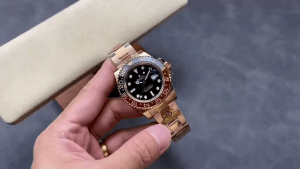 Rolex GMT-Master II 126715CHNR Cadran Noir Boîtier Everose 40MM Montre Réplique Homme – Image 8