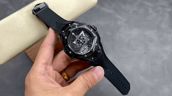 418.CX.1107.RX.MXM22 Hublot Big Bang Sang Bleu II Black Magic – Image 11