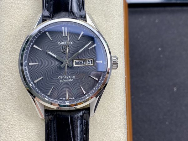 Tag Heuer Carrera Calibre 5 Acier & Cuir WAR201A.FC6266 – Image 2