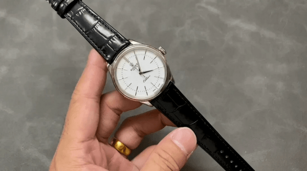 Rolex Cellini Time 50509 Bracelet Cuir Noir Cadran Blanc 39mm Montre Réplique Homme – Image 11