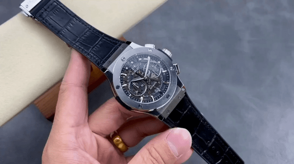 Hublot Classic Fusion 525.NX.0170.LR 45mm – Image 6