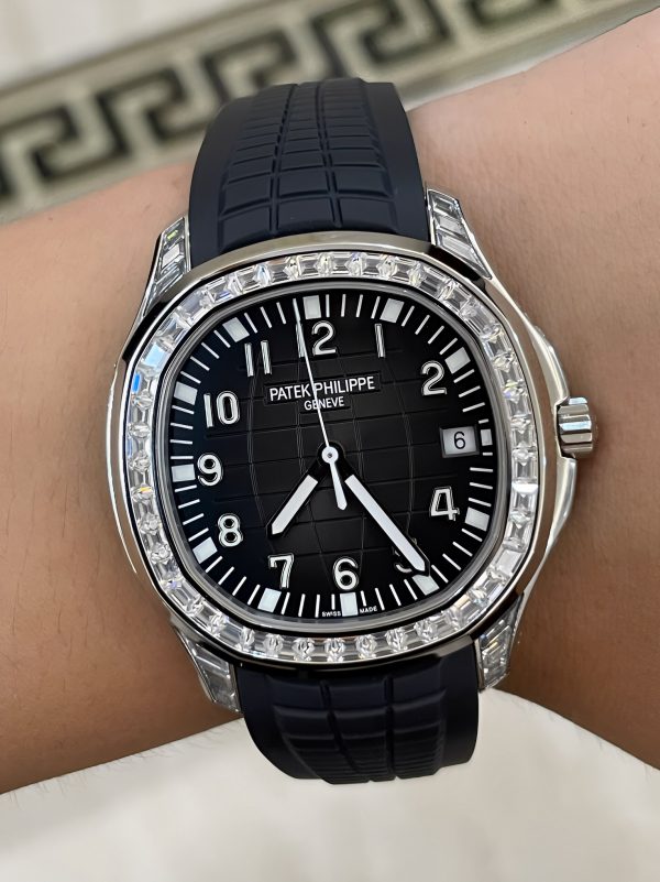 Patek Philippe Aquanaut 5167 300G 010 Noir & Vert & Marron 40mm – Image 2