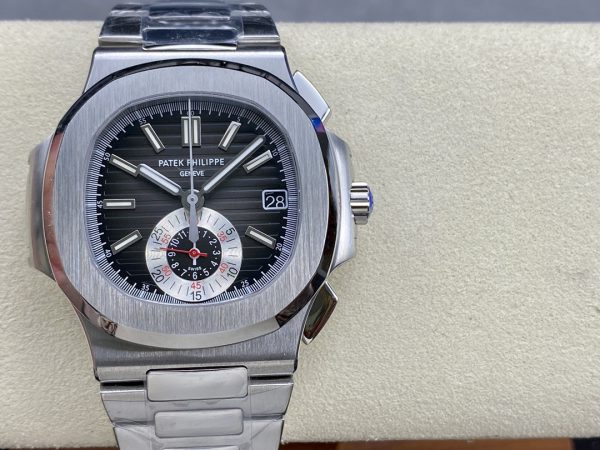 Patek Philippe Nautilus Chronographe Acier Inoxydable Cadran Noir 5980 1A 014 – Image 2
