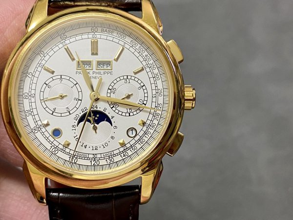 Patek Philippe Grandes Complications Calendrier Perpétuel Chronographe 5970J 001 – Image 2