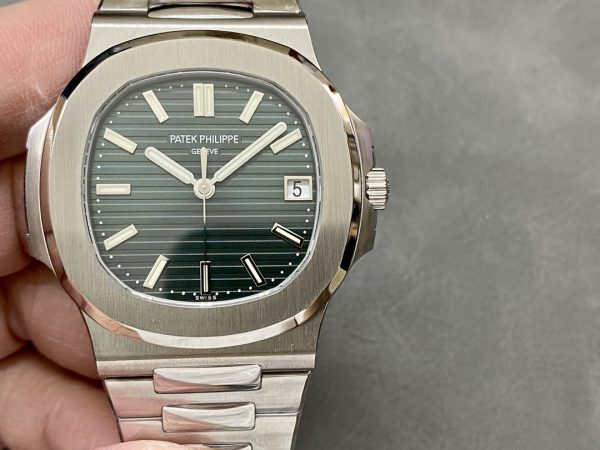 Réplique Patek Philippe Nautilus 5711 1A Cadran Vert Montre Homme 40mm – Image 2