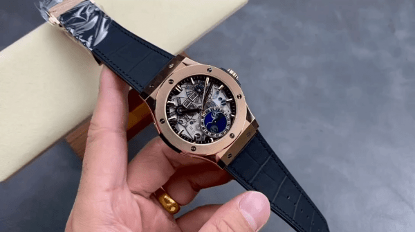 Hublot Classic Fusion 517.OX.0180.LR 45 mm Hommes – Image 2