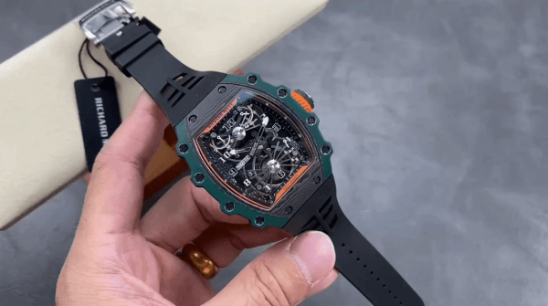 Richard Mille RM 21-02 Tourbillon Aérodynamique Quartz TPT Carbone – Image 2