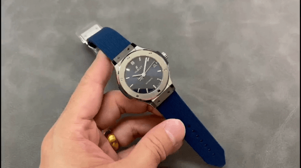 Hublot Classic Fusion 565.NX.1171.RX Femme 38 MM – Image 2