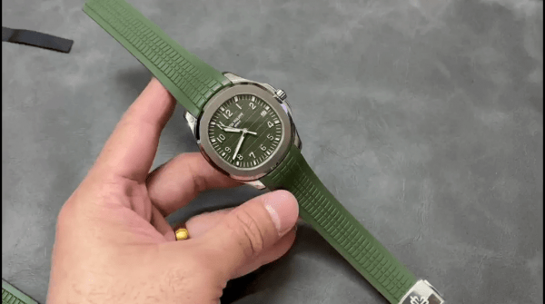 Réplique Patek Philippe Aquanaut 5167R 001 Montre Homme 40mm – Image 2