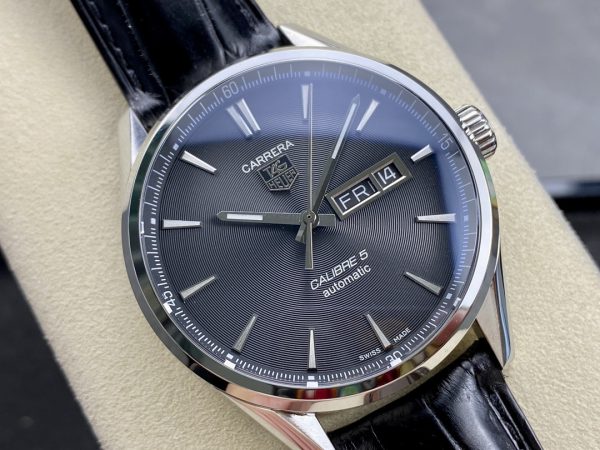 Tag Heuer Carrera Calibre 5 Acier & Cuir WAR201A.FC6266 – Image 4