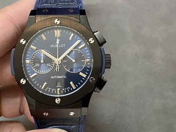 Hublot Classic Fusion Chronographe 541.CM.7170.LR 45MM Hommes – Image 3