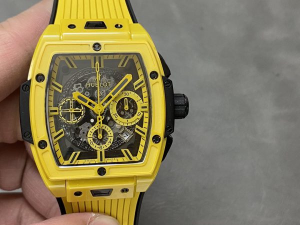 Hublot Spirit of Big Bang King 642.CY.011Y.RX 42mm Hommes – Image 3