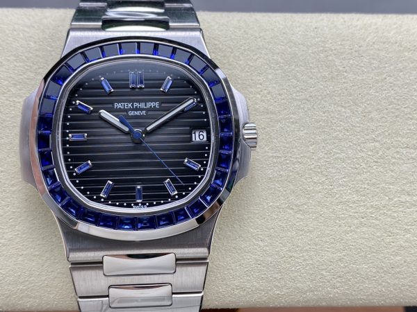 Patek Philippe Nautilus 5711 111P 001 Montre Réplique 40MM – Image 9