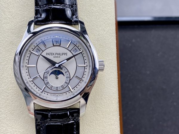 Réplique Patek Philippe Complications Calendrier Annuel 5205G 001 Montre Homme – Image 10