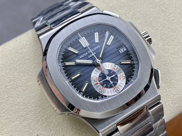 Patek Philippe Nautilus Chronographe Acier Inoxydable Cadran Bleu 5980 1A 001 – Image 8